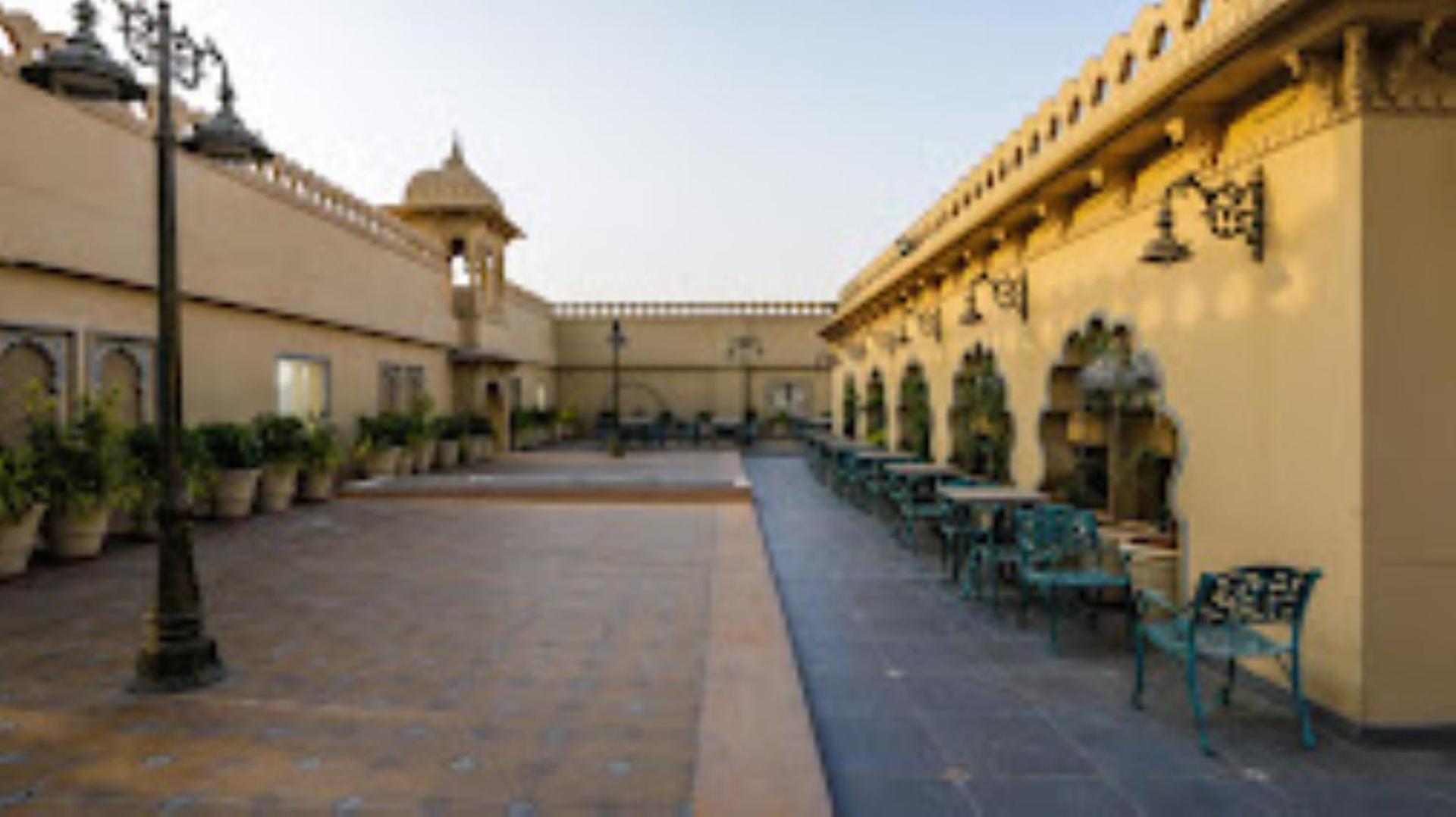 Laxminarayan Club & Resort Vadodara Exterior photo